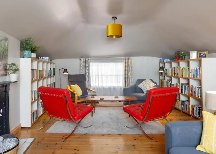 Historic Townhouse & Garden On Christmas Steps 度假居 布里斯托