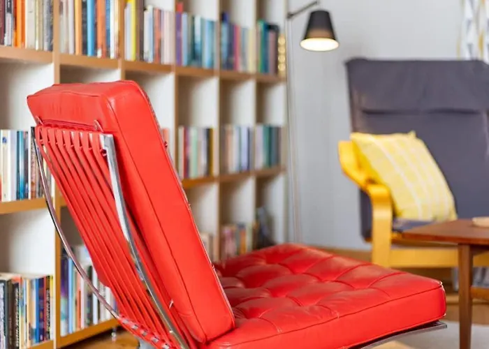 Historic Townhouse & Garden On Christmas Steps 布里斯托