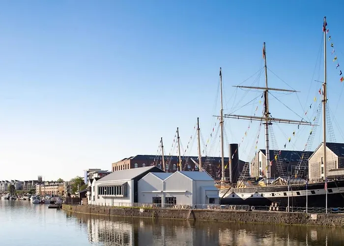 Historic Townhouse & Garden On Christmas Steps
