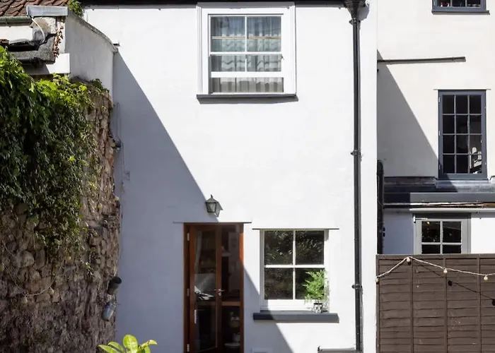 Сasa de vacaciones Historic Townhouse & Garden On Christmas Steps Bristol